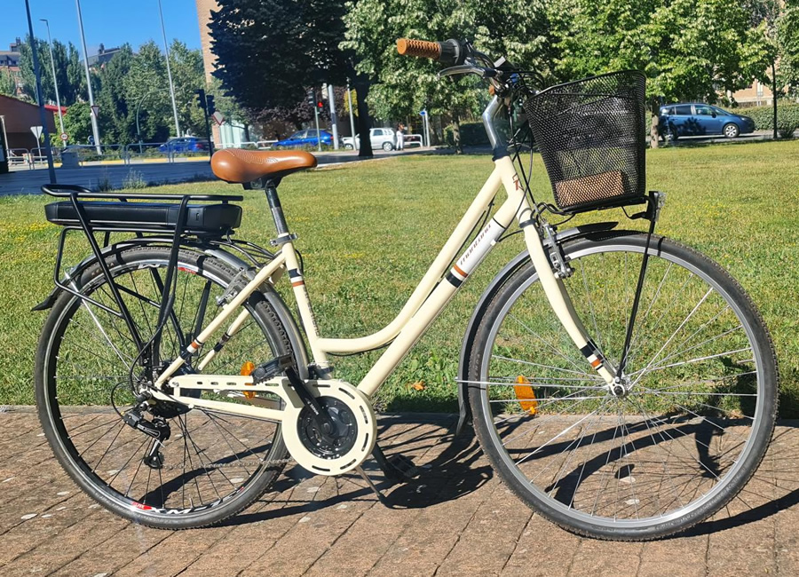 Conversión eléctrica real en bicicleta urbana