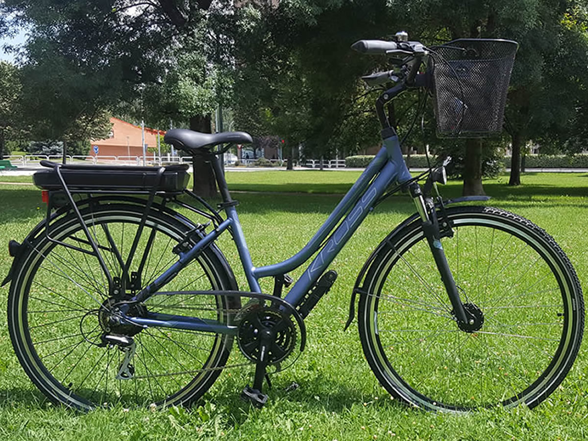 Bicicleta urbana convertida a eléctrica
