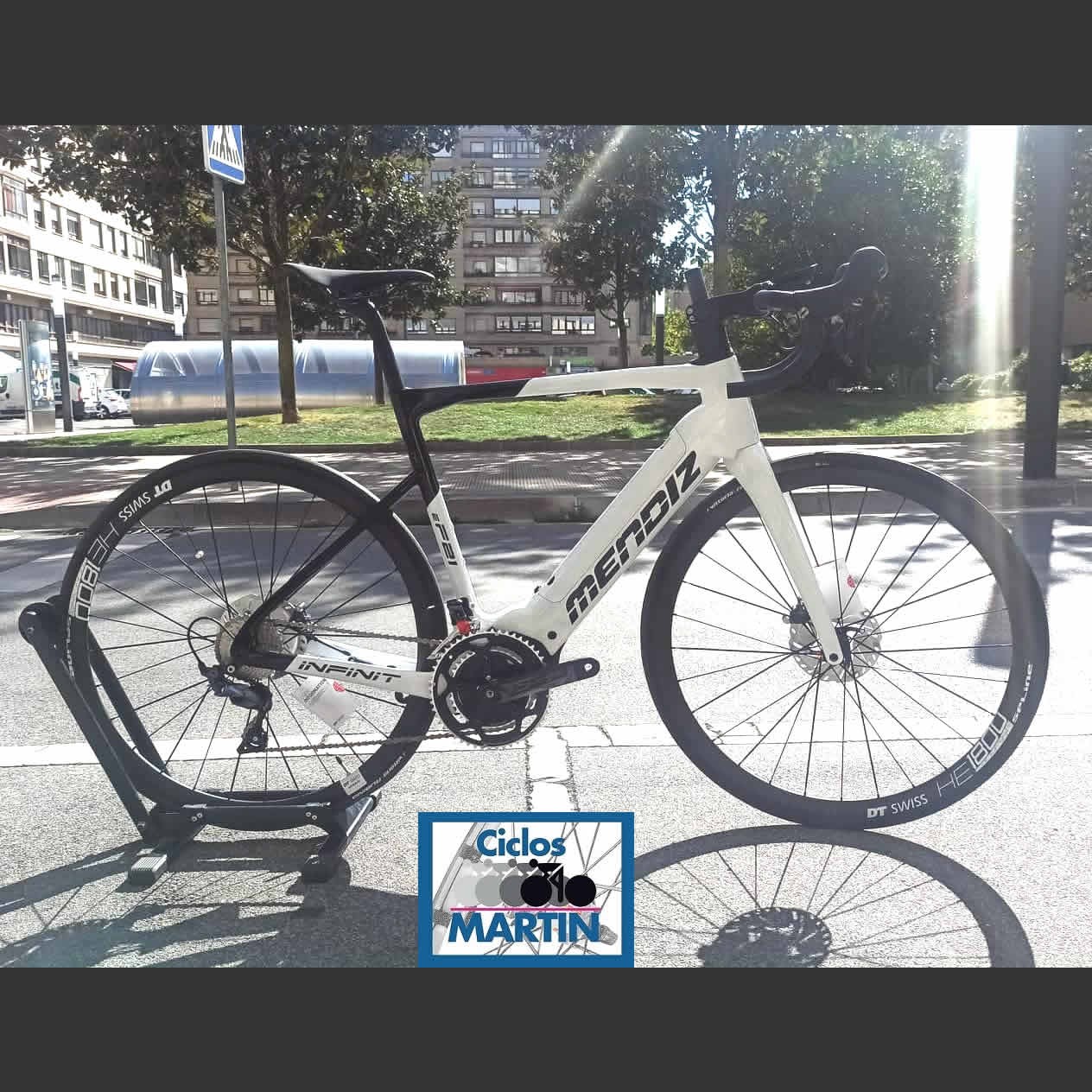 Mendiz EF21 con motor Polini
