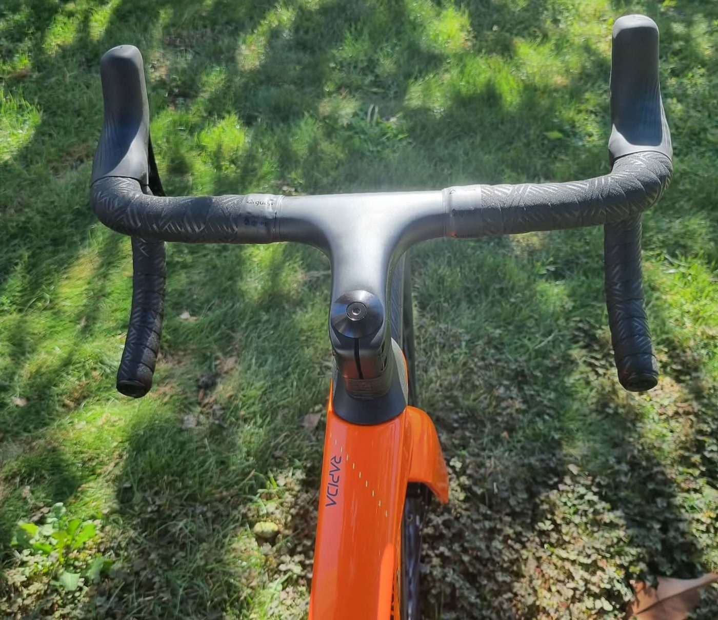 Manillar integrado de Wilier Rapida montada a la carta